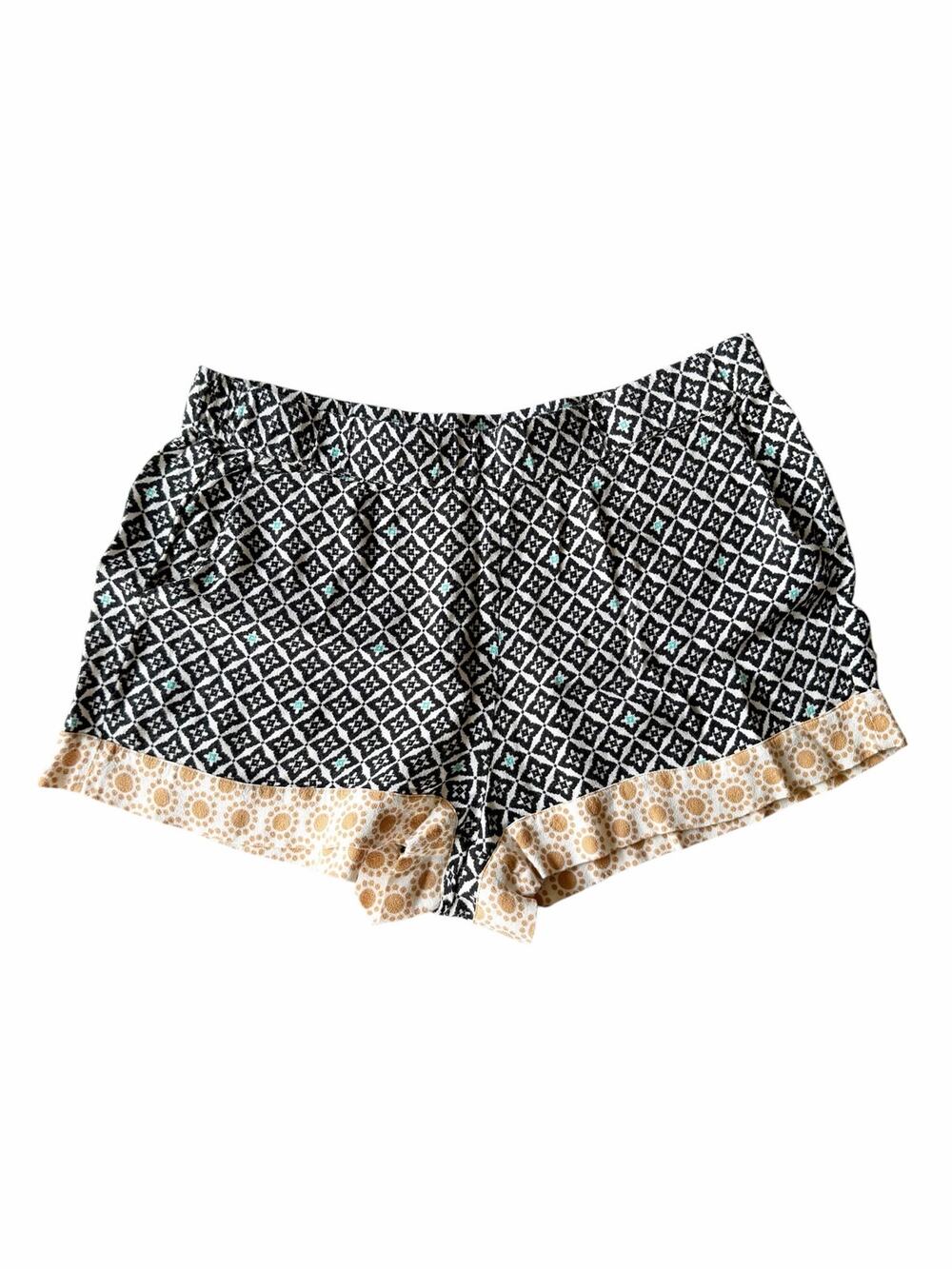 Ella Moss Sun Tile Short in Poppy Black Yellow Short Medium